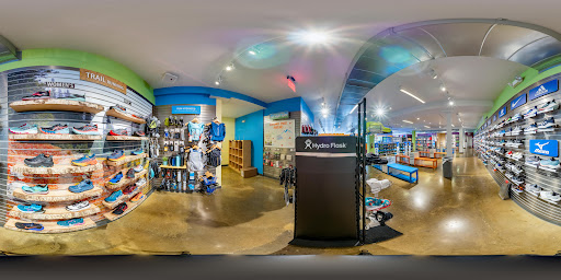 Running Store «Road Runner Sports», reviews and photos, 29 NW 23rd Pl, Portland, OR 97210, USA