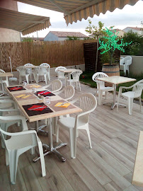 Atmosphère du Restaurant thaï Le Grain de Riz à Lavilledieu - n°5