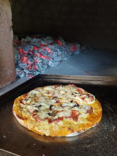 ISABELLA, pizza en horno de leña - Urcuqui