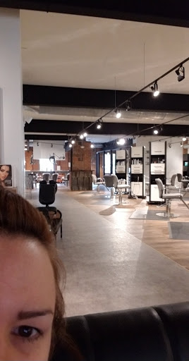 Beauty Salon «Orange Pearl Salon», reviews and photos, 300 Pearl St, La Crosse, WI 54601, USA