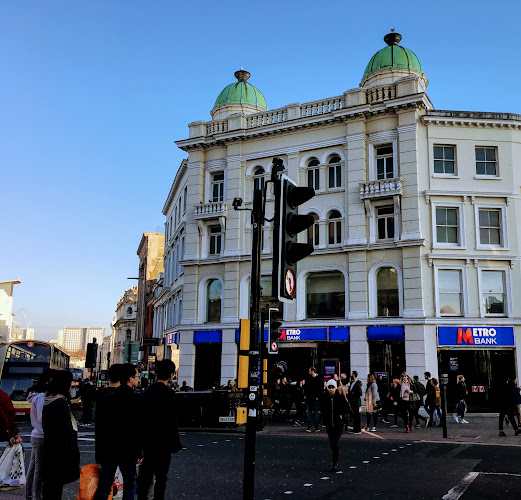 Comments and reviews of Metro Bank
