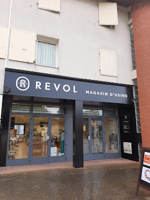 Magasin d'usine Revol - Drôme à Saint-Uze