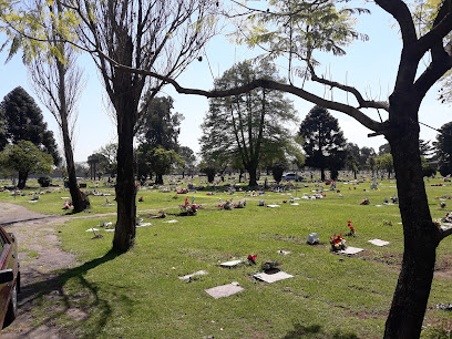 Cementerio Parque Grand Bourg