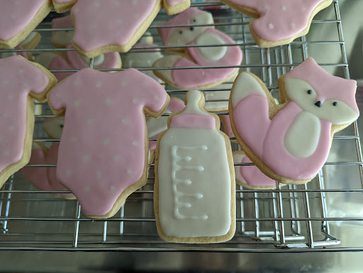 Kitchen Supply Store «Kiss The Cook Kitchen Shop», reviews and photos, 113 E Theissen St, Boerne, TX 78006, USA