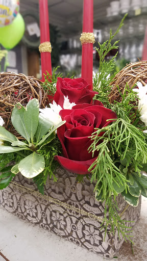 Florist «Flowerama of Springfield», reviews and photos, 659 W Sunshine St, Springfield, MO 65807, USA