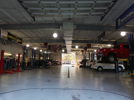 Car Dealer «Williamsburg Chrysler Jeep Dodge Ram Kia», reviews and photos, 3012 Richmond Rd, Williamsburg, VA 23185, USA