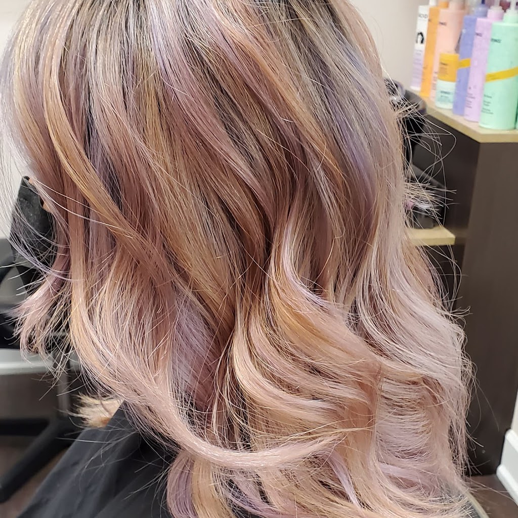 Amanda Pagan @ Pink Cloud Hair Salon 94538
