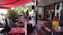 Atmosphère du Restaurant La Jungle à Sillingy - n°2