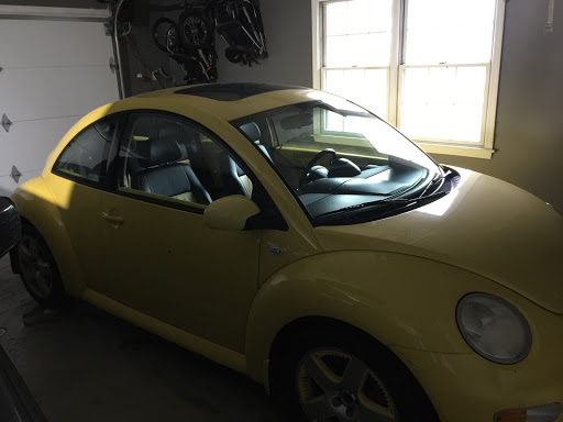 Car Dealer «Leeds Auto Sales», reviews and photos, 221 S Lake St, Aurora, IL 60506, USA