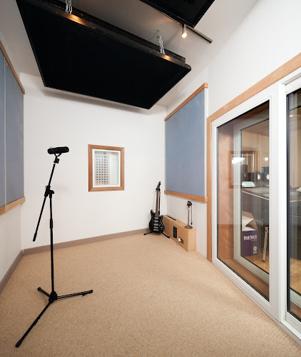 Chem19 Recording Studio - Glasgow