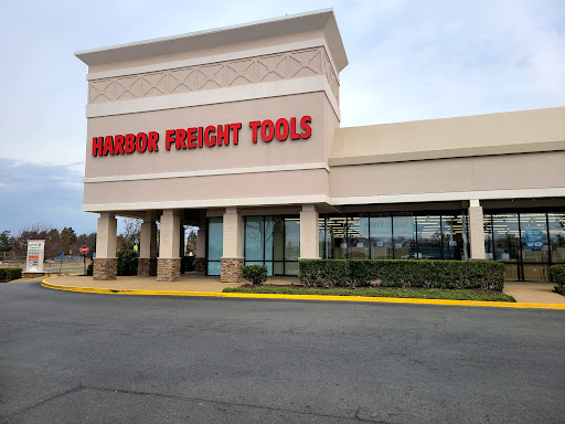 Hardware Store «Harbor Freight Tools», reviews and photos, 22330 S Sterling Blvd STE 101, Sterling, VA 20164, USA