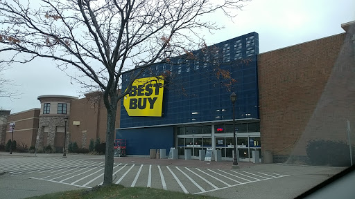 Electronics Store «Best Buy», reviews and photos, 8301 3rd St N, Oakdale, MN 55128, USA