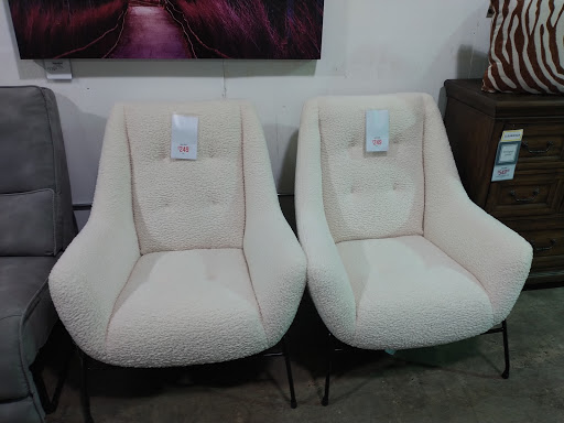 Furniture Store «Value City Furniture», reviews and photos, 5047 Jonestown Rd, Harrisburg, PA 17112, USA