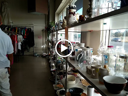 Thrift Store «Thrift Center Thrift Store», reviews and photos, 1060 El Camino Real, San Carlos, CA 94070, USA