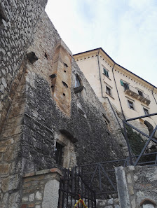 Associazione Culturale di Volontariato Pico Fonticulano Via Porta dei Santi, 6/24, 67020 Fontecchio AQ, Italia