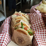 Photo n°3 de l'avis de Monica.h fait le 07/04/2023 à 18:59 sur le  Dispensa Emilia Le Gru à Grugliasco