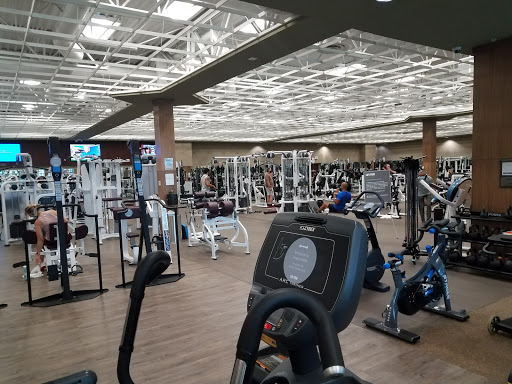Gym «Life Time Fitness», reviews and photos, 1565 Thomas Center Dr, Eagan, MN 55122, USA