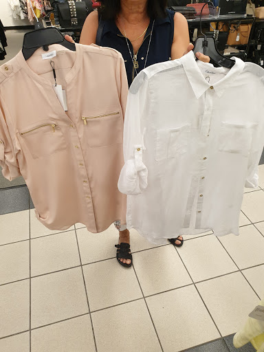 Department Store «Saks OFF 5TH», reviews and photos, 5709 Factory Shops Blvd, Ellenton, FL 34222, USA