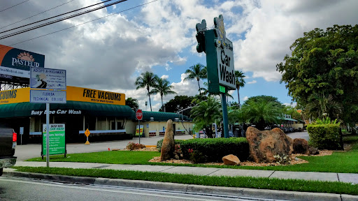 Car Wash «Busy Bee Car Wash (South Dade)», reviews and photos, 18210 S Dixie Hwy, Miami, FL 33157, USA