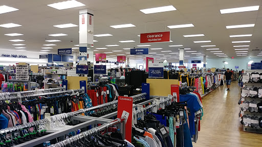 Department Store «Marshalls & HomeGoods», reviews and photos, 731 Centerview Blvd, Kissimmee, FL 34741, USA