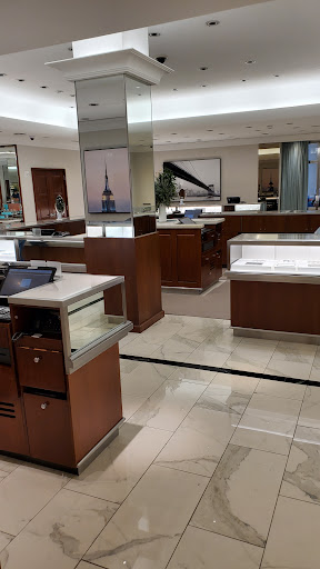 Jewelry Store «Tiffany & Co.», reviews and photos, 6000 Glades Rd, Boca Raton, FL 33431, USA