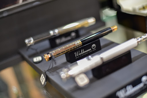 Cigar Shop «Elephant Cigars & Gifts - il regalo preferito», reviews and photos, 2801 W Expy 83, McAllen, TX 78503, USA