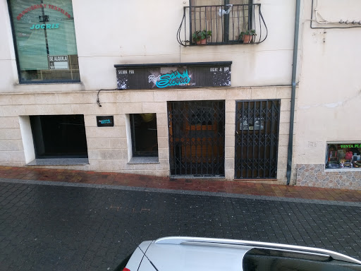 Sala Pub Sierra - C. la Orden, 8, 02480 Yeste, Albacete, España