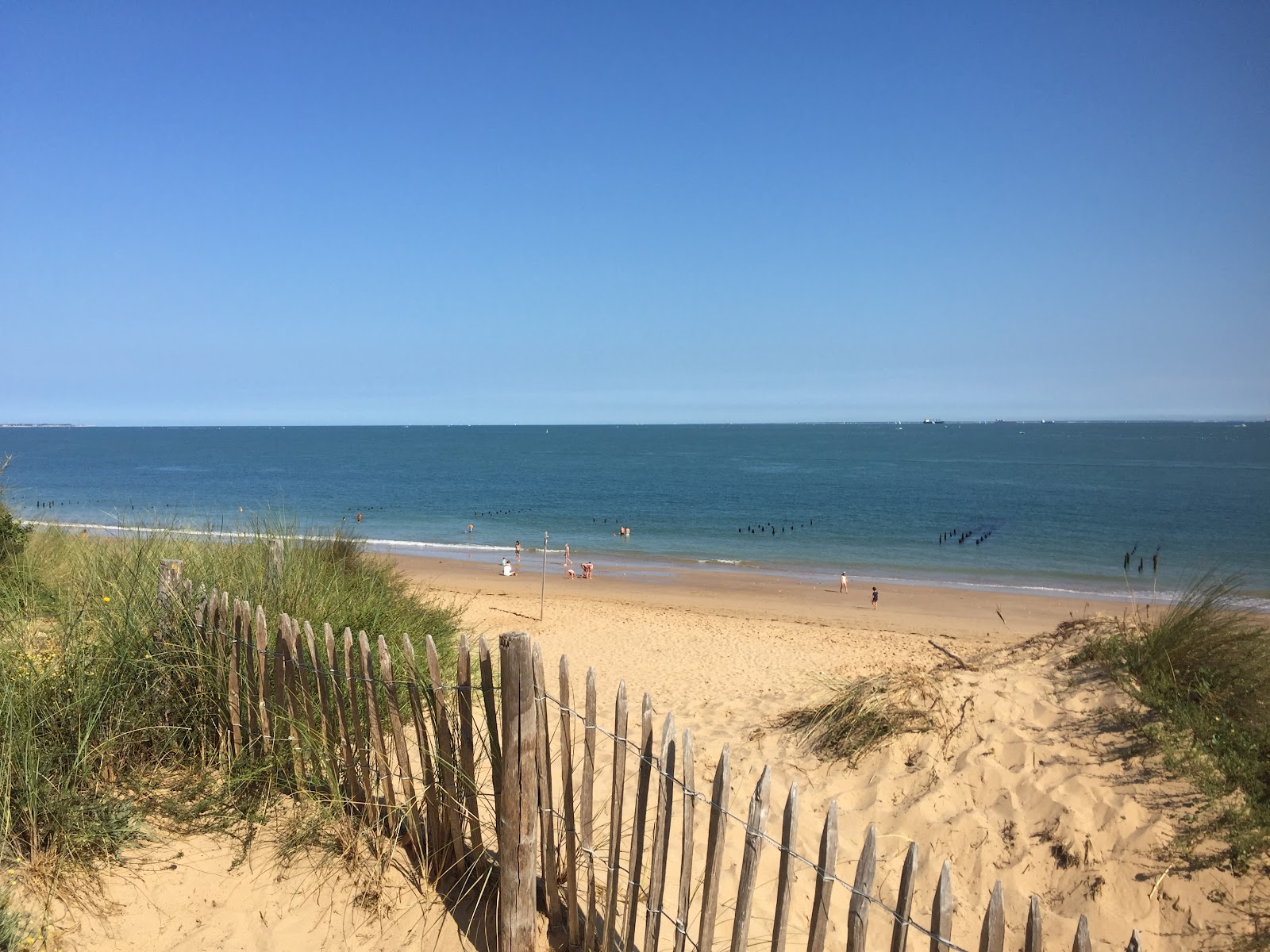 Foto af Plage Des Saumonards med turkis rent vand overflade