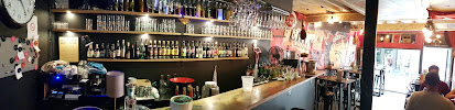 Atmosphère du Restaurant de tapas Bodeguita - Restaurant & Tapas à Arles - n°16