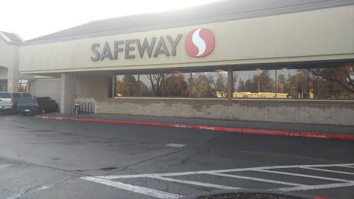 Safeway image
