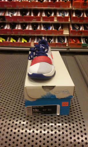 Clothing Store «Nike Factory Store», reviews and photos, 7000 Arundel Mills Cir #372, Hanover, MD 21076, USA