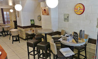 Atmosphère du Restaurant Le Petit Joly à Montbrison - n°1