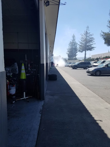 Los Gatos Auto Service, Inc. image