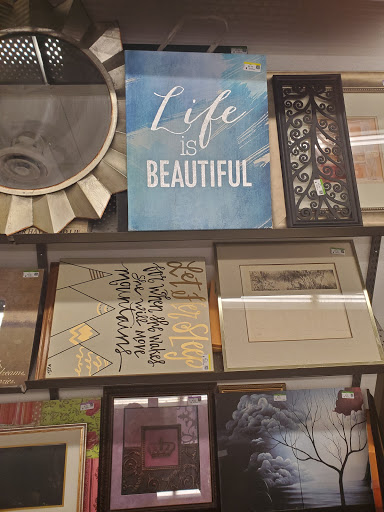 Thrift Store «Dysart Goodwill Retail Store & Donation Center», reviews and photos, 5116 N Dysart Rd, Litchfield Park, AZ 85340, USA