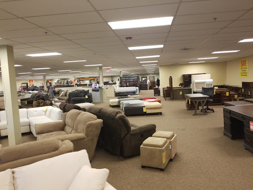 Furniture Store «Raymour & Flanigan Furniture and Mattress Clearance Center», reviews and photos, 1213 US-22, Bridgewater, NJ 08807, USA