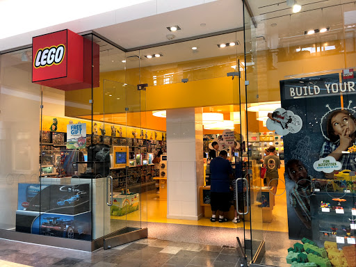 Toy Store «The LEGO Store», reviews and photos, 55 W County Center Dr, Des Peres, MO 63131, USA