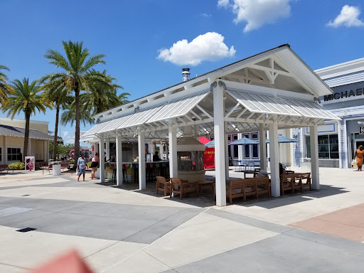 Coffee Shop «Starbucks», reviews and photos, 2300 Grand Cypress Dr #101, Wesley Chapel, FL 33544, USA