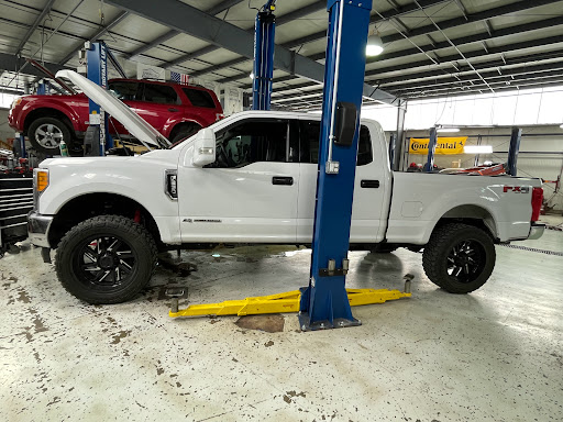 Auto Repair Shop «Springdale Automotive (Prospect)», reviews and photos, 13212 W U.S. Hwy 42, Prospect, KY 40059, USA