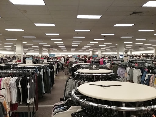 Department Store «Nordstrom Rack Legacy Village», reviews and photos, 25149 Cedar Rd, Lyndhurst, OH 44124, USA