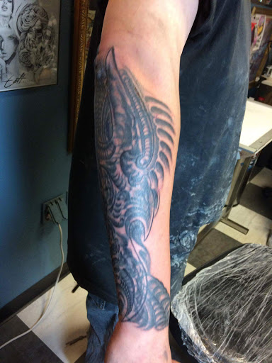 Rock Me Tattoo & Piercing Co., 9838 Magnolia Ave, Riverside, CA 92503, USA, 