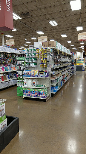 Grocery Store «Fred Meyer», reviews and photos, 6100 E Lake Sammamish Pkwy SE, Issaquah, WA 98029, USA