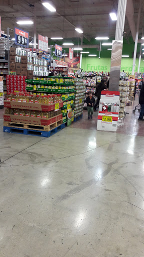 Grocery Store «El Super», reviews and photos, 315 San Fernando Mission Blvd, San Fernando, CA 91340, USA
