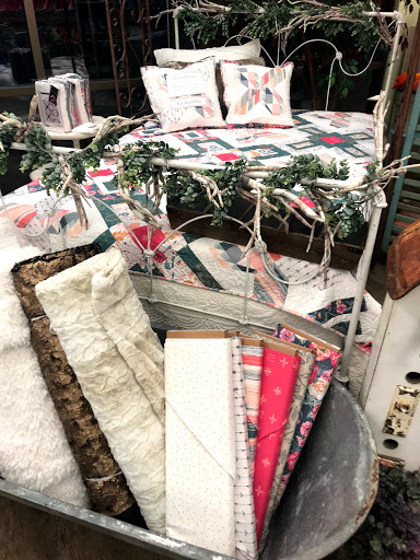 Quilt Shop «Quiltique», reviews and photos, 213 N Stephanie St, Henderson, NV 89074, USA