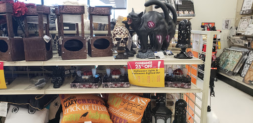 Discount Store «Big Lots», reviews and photos, 2083 NE Burnside Rd, Gresham, OR 97030, USA