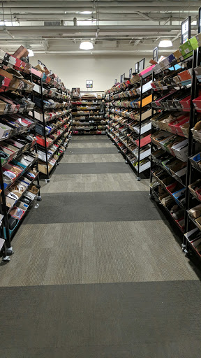 Shoe Store «DSW Designer Shoe Warehouse», reviews and photos, 2500 Central Park Ave, Yonkers, NY 10710, USA