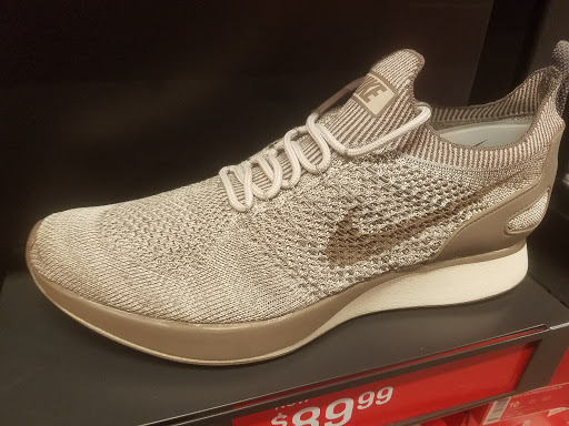 Sportswear Store «Nike», reviews and photos, 1261 Woodward Ave, Detroit, MI 48226, USA