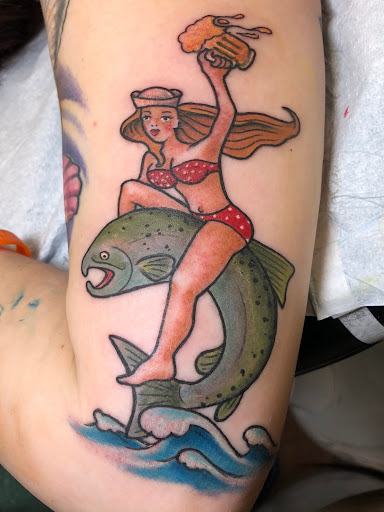 Find are hand tattoos a bad idea for your next unique tattoo in Midvale at Aloha Tattoos - Award-Winning Utah Ink