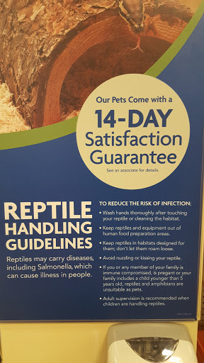 Pet Supply Store «PetSmart», reviews and photos, 5801 Belleville Crossing St, Belleville, IL 62226, USA