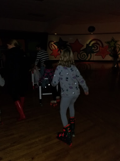 Roller Skating Rink «Carousel Family Fun Center - Whitman», reviews and photos, 1055 Auburn St, Whitman, MA 02382, USA