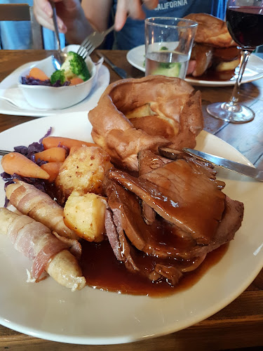 The Wheelwrights Arms - Reading